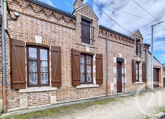 Maison à vendre - 5 pièces - 160 m2 - La Ferte St Aubin - 45 - CENTRE