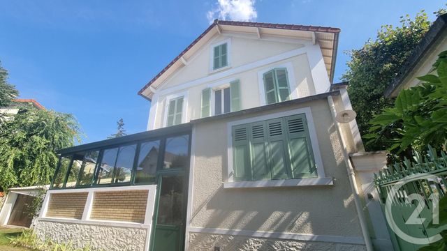 Maison à vendre 6 pièces 130 m2 La Varenne St Hilaire 94 ILE