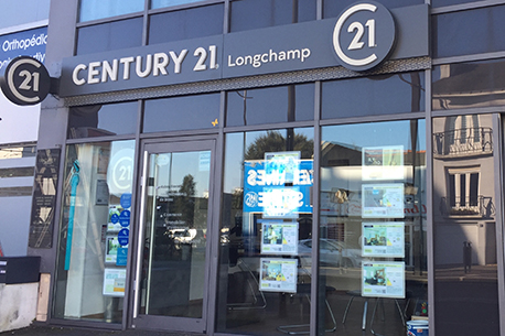 longchamp century 21
