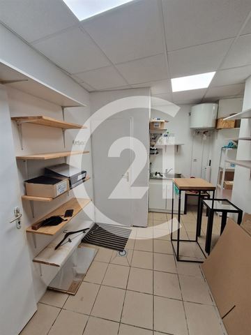 Local commercial à louer - 71.0 m2 - 26 - Drome