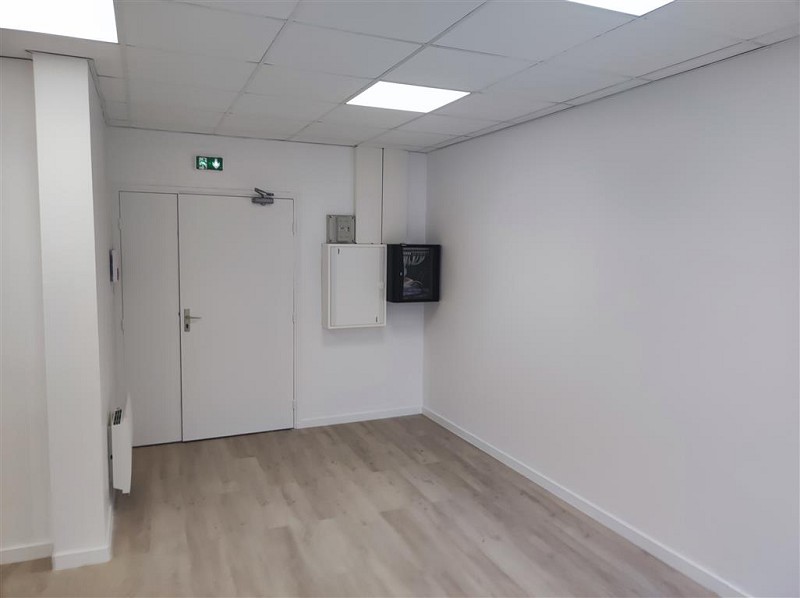 Bureaux à louer - 115.0 m2 - 44 - Loire-Atlantique