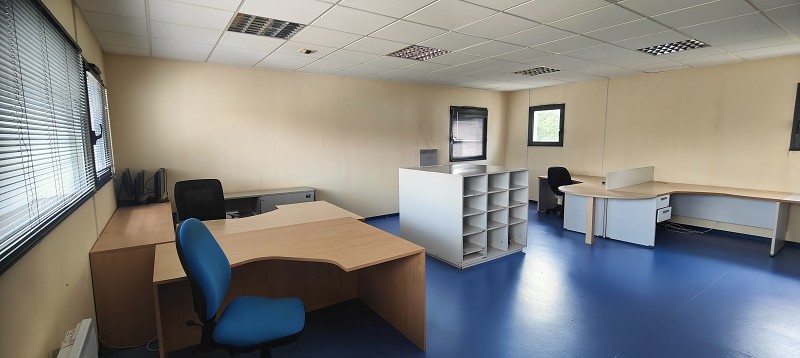 Bureaux à louer - 160.0 m2 - 29 - Finistere