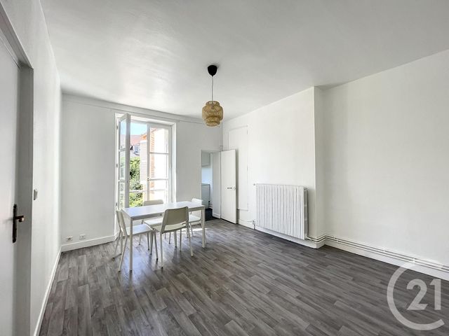 Appartement F2 à louer - 2 pièces - 37,26 m2 - Melun - 77 - ILE-DE-FRANCE