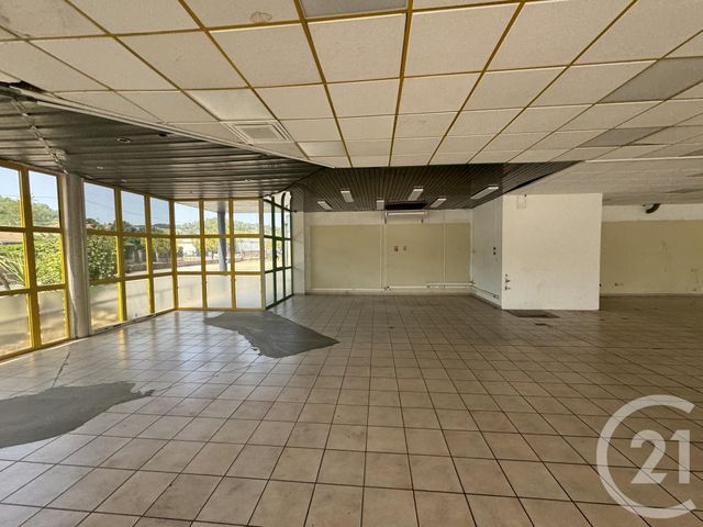 Local commercial à louer - 420.0 m2 - 30 - Gard