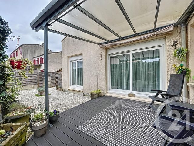 Prix immobilier COMBS LA VILLE - Photo d’un appartement vendu