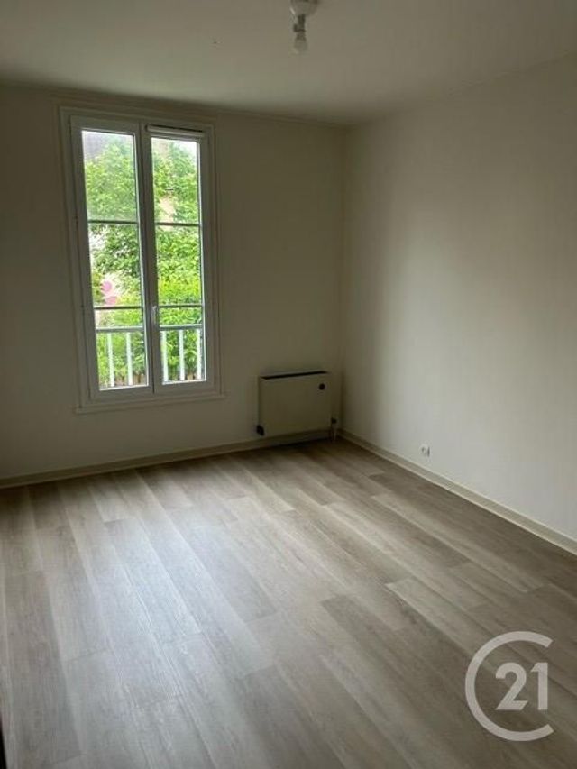 Appartement F2 à louer - 2 pièces - 47,50 m2 - Auxerre - 89 - BOURGOGNE