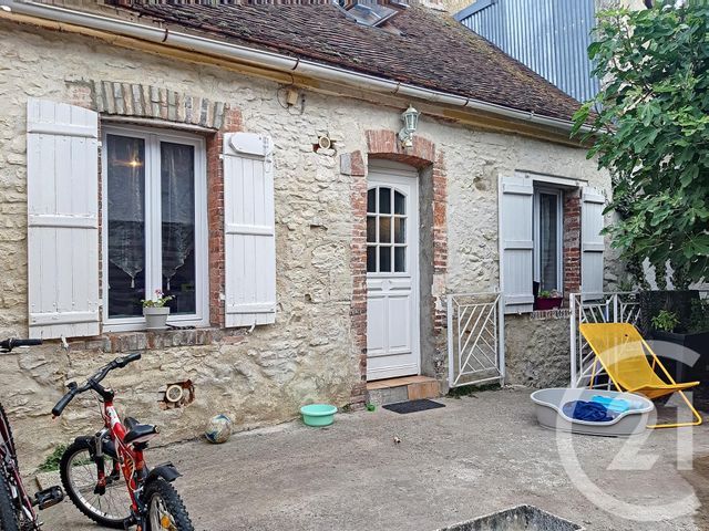 Maison à louer - 5 pièces - 84 m2 - Montholon - 89 - BOURGOGNE