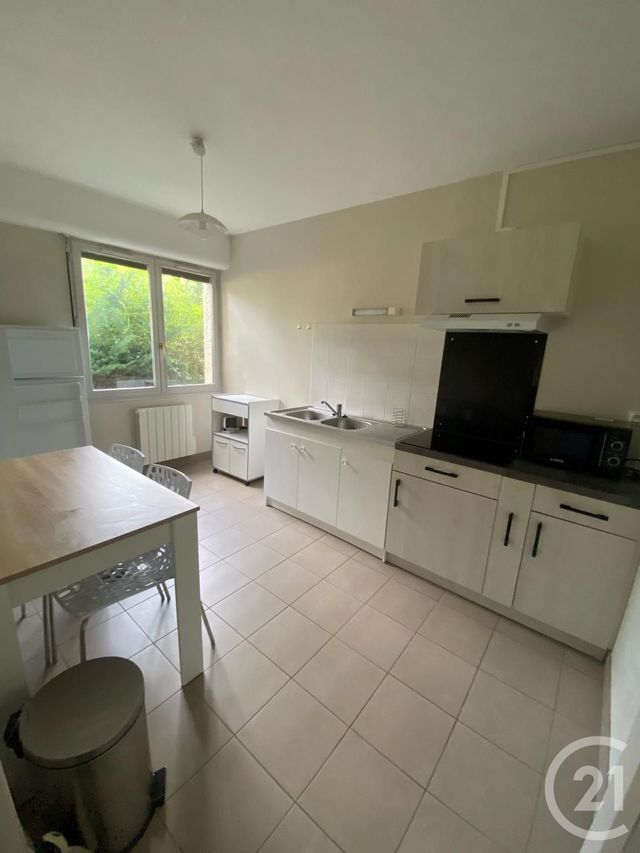 Appartement F1 à louer - 1 pièce - 29 m2 - Auxerre - 89 - BOURGOGNE