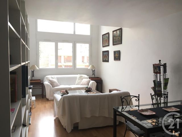 Appartement Duplex à louer - 2 pièces - 55 m2 - Paris - 75013 - ILE-DE-FRANCE