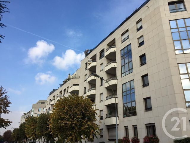 Parking à louer - 10 m2 - Joinville Le Pont - 94 - ILE-DE-FRANCE