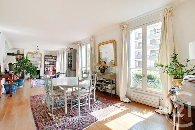 Appartement F5 à vendre - 6 pièces - 152,12 m2 - Paris - 75015 - ILE-DE-FRANCE