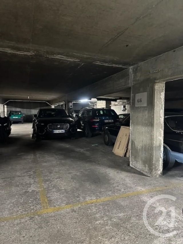 Parking à vendre - 11,40 m2 - Paris - 75015 - ILE-DE-FRANCE