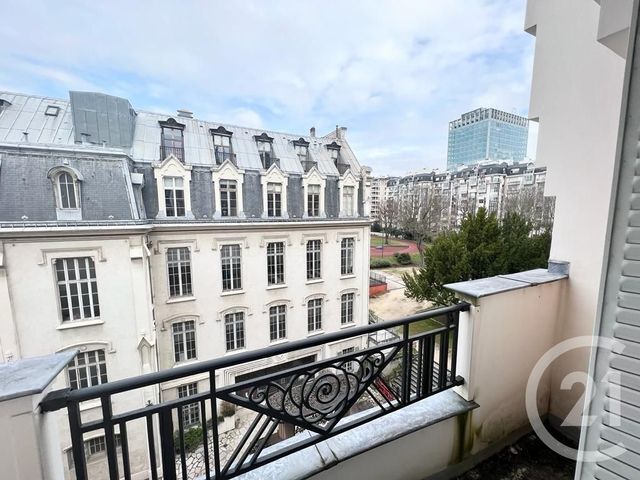 Appartement F2 à louer - 2 pièces - 52,57 m2 - Paris - 75015 - ILE-DE-FRANCE