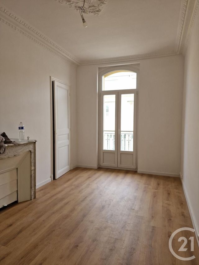 Appartement F2 à louer - 2 pièces - 38,74 m2 - Nice - 06 - PROVENCE-ALPES-COTE-D-AZUR