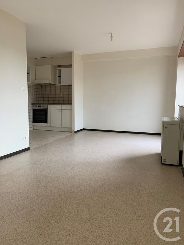 Appartement F2 à louer - 2 pièces - 62,18 m2 - Gilley - 25 - FRANCHE-COMTE