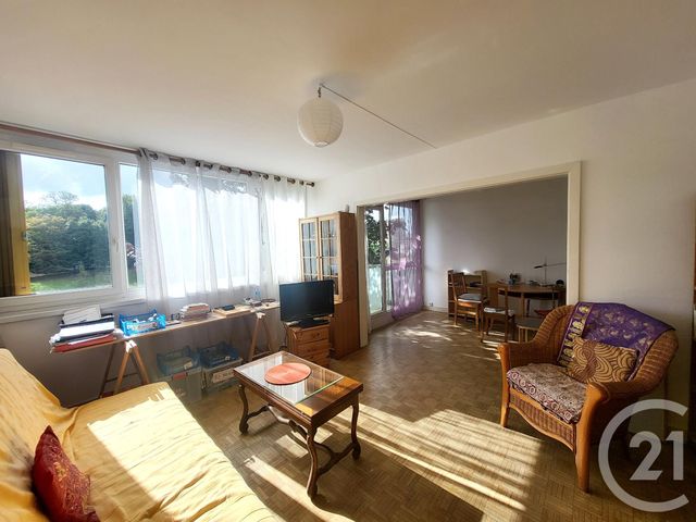 Appartement F5 à vendre - 5 pièces - 76,37 m2 - Massy - 91 - ILE-DE-FRANCE