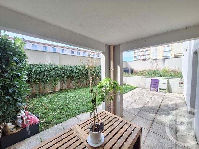 Appartement F2 à louer - 2 pièces - 37,50 m2 - Lyon - 69008 - RHONE-ALPES