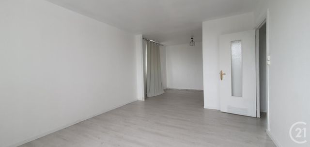 Appartement F4 à vendre - 4 pièces - 65,23 m2 - Montlucon - 03 - AUVERGNE