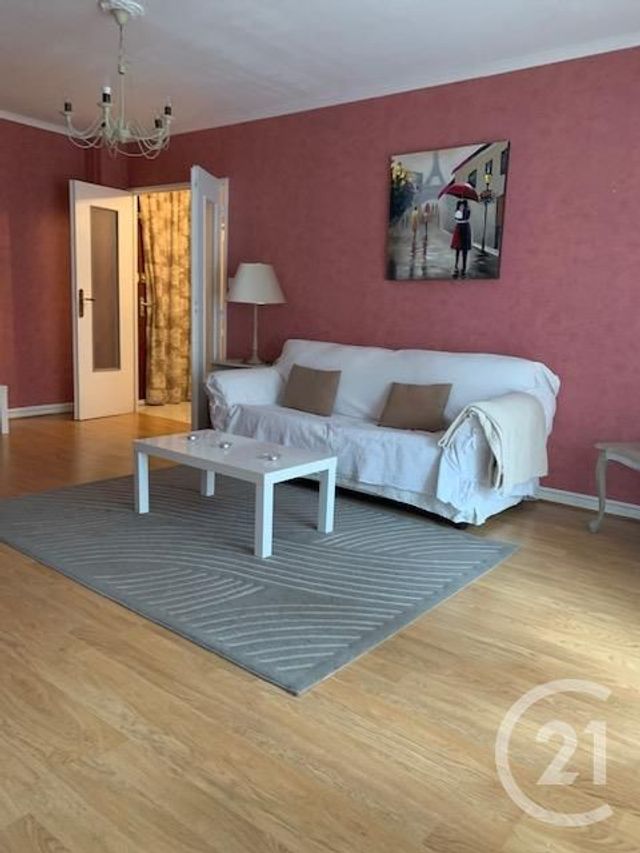 Appartement F2 à louer - 2 pièces - 58,57 m2 - Montlucon - 03 - AUVERGNE