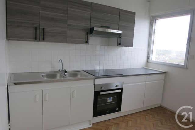 Appartement F2 à louer - 2 pièces - 58 m2 - Montlucon - 03 - AUVERGNE