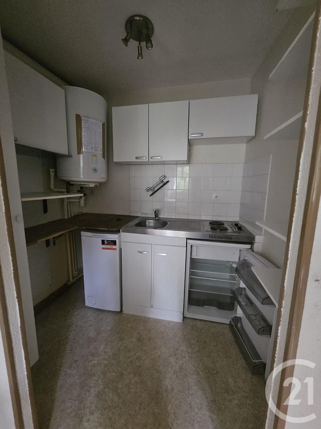 Appartement F2 à louer - 2 pièces - 33,65 m2 - Montlucon - 03 - AUVERGNE