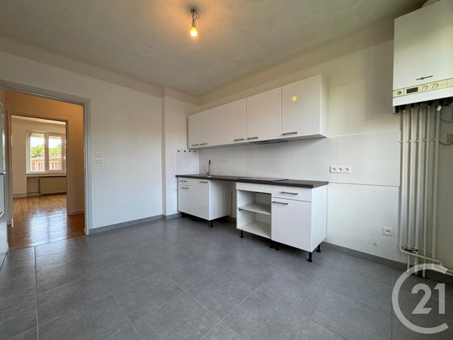 Appartement F3 à louer - 3 pièces - 78,49 m2 - Le Ban St Martin - 57 - LORRAINE