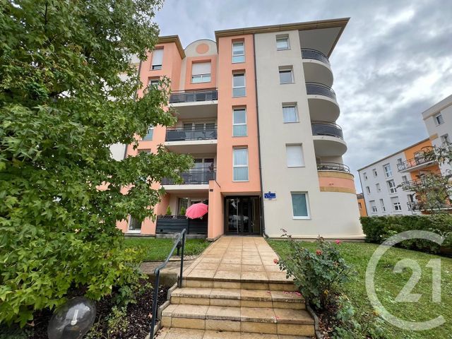 Appartement F3 à louer - 3 pièces - 70,35 m2 - Metz - 57 - LORRAINE