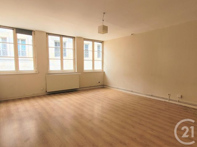 Appartement F1 à louer - 1 pièce - 40,77 m2 - Besancon - 25 - FRANCHE-COMTE