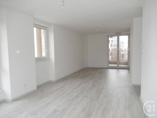 Appartement F4 à louer - 4 pièces - 86,60 m2 - Besancon - 25 - FRANCHE-COMTE