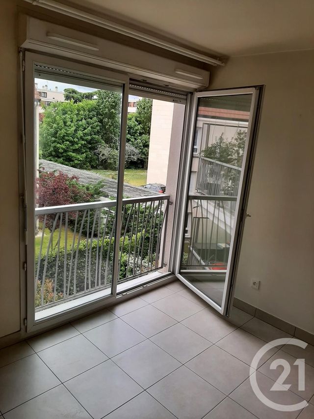 Appartement Studio à louer - 1 pièce - 20,29 m2 - Chatou - 78 - ILE-DE-FRANCE