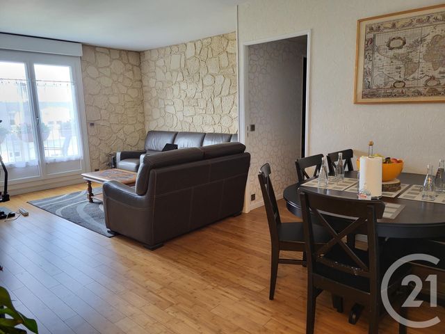 Appartement F3 à louer - 3 pièces - 70,04 m2 - Chatou - 78 - ILE-DE-FRANCE