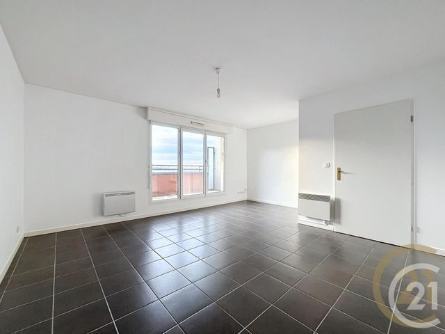 Appartement à vendre - 3 pièces - 68,70 m2 - Deville Les Rouen - 76 - HAUTE-NORMANDIE