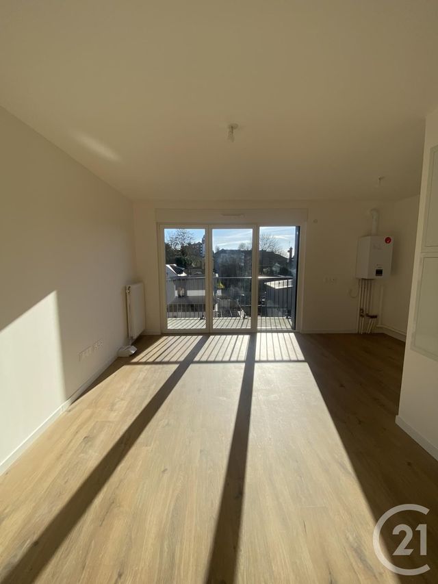 Appartement F3 à louer - 3 pièces - 55,15 m2 - Deville Les Rouen - 76 - HAUTE-NORMANDIE