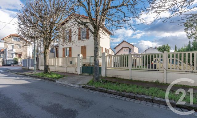 Maison à vendre - 6 pièces - 113,18 m2 - La Varenne St Hilaire - 94 - ILE-DE-FRANCE