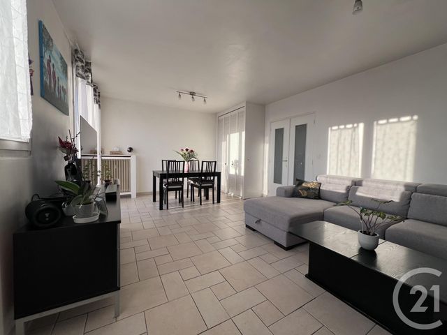 appartement - ST MAUR DES FOSSES - 94