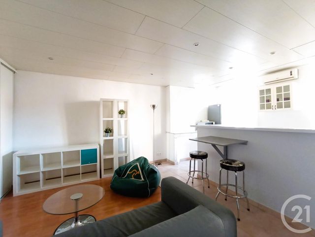 Appartement T2 à louer - 2 pièces - 39,75 m2 - Marseille - 13004 - PROVENCE-ALPES-COTE-D-AZUR