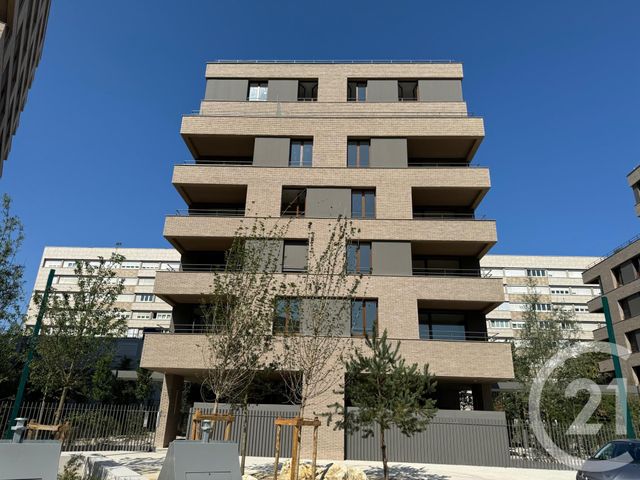 appartement à louer - 3 pièces - 69 m2 - Gennevilliers - 92 - ILE-DE-FRANCE