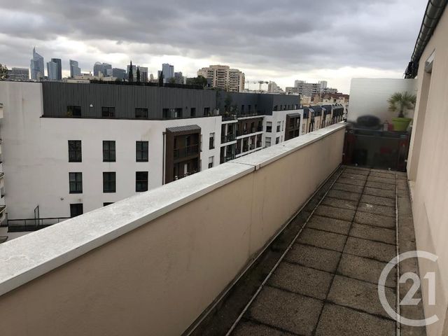 Appartement F3 à louer - 3 pièces - 57 m2 - Courbevoie - 92 - ILE-DE-FRANCE