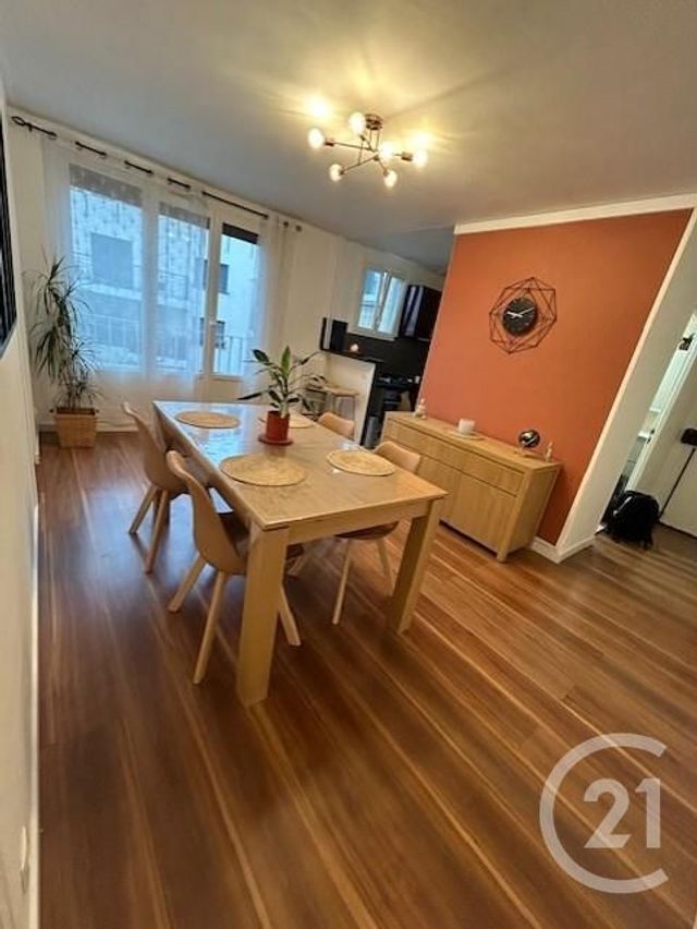 Appartement F3 à louer - 3 pièces - 48,01 m2 - Colombes - 92 - ILE-DE-FRANCE