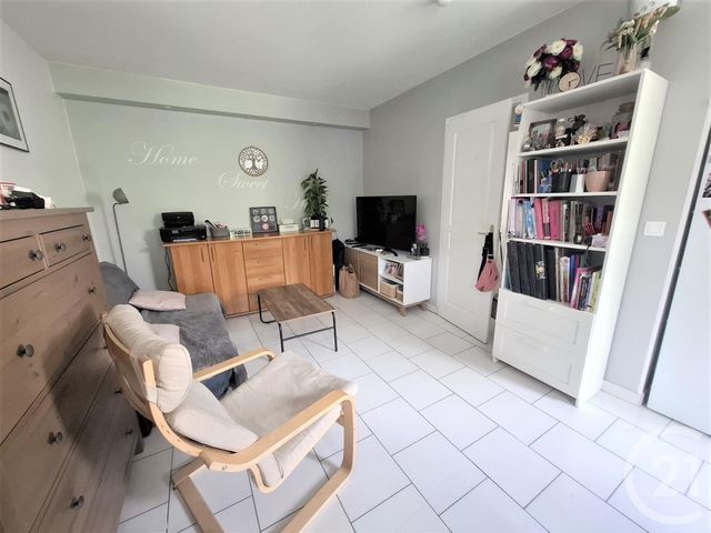 Appartement F2 à vendre - 2 pièces - 37 m2 - Valmondois - 95 - ILE-DE-FRANCE