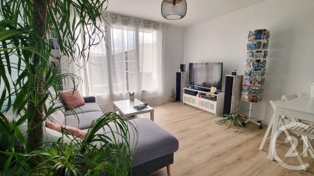 Appartement F2 à vendre - 2 pièces - 38 m2 - Herouville - 95 - ILE-DE-FRANCE