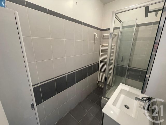 Appartement F3 à louer - 3 pièces - 57,04 m2 - Asnieres Sur Seine - 92 - ILE-DE-FRANCE