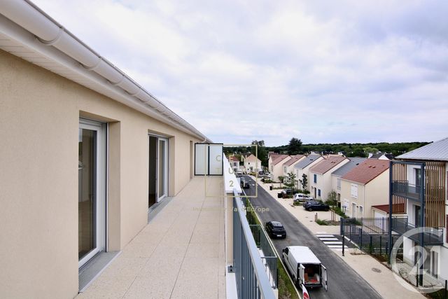 appartement à louer - 4 pièces - 77,60 m2 - Ozoir La Ferriere - 77 - ILE-DE-FRANCE