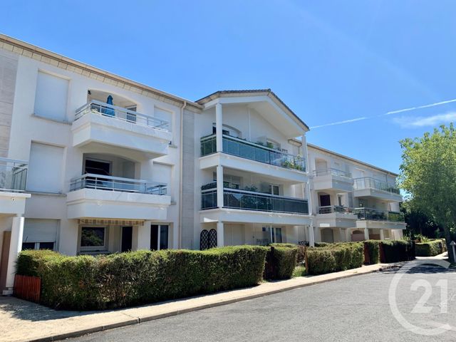 Parking à louer - 10 m2 - Villiers Sur Marne - 94 - ILE-DE-FRANCE