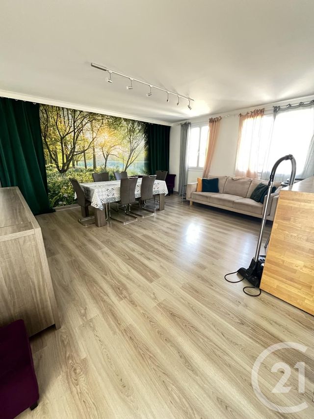 Appartement F5 à louer - 5 pièces - 107,10 m2 - Bezons - 95 - ILE-DE-FRANCE