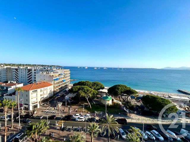 Appartement F1 à louer - 1 pièce - 30,40 m2 - Juan Les Pins - 06 - PROVENCE-ALPES-COTE-D-AZUR