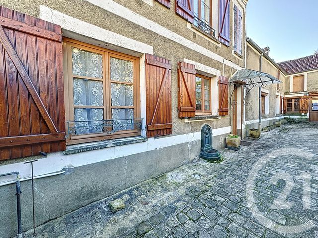 Prix immobilier RAMBOUILLET - Photo d’une maison vendue