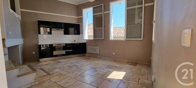 Appartement T2 à louer - 2 pièces - 34,75 m2 - Carces - 83 - PROVENCE-ALPES-COTE-D-AZUR