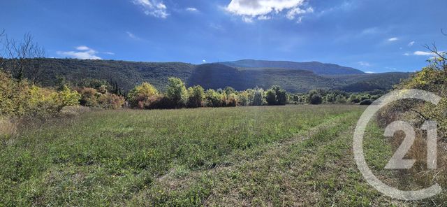 terrain - NANS LES PINS - 83