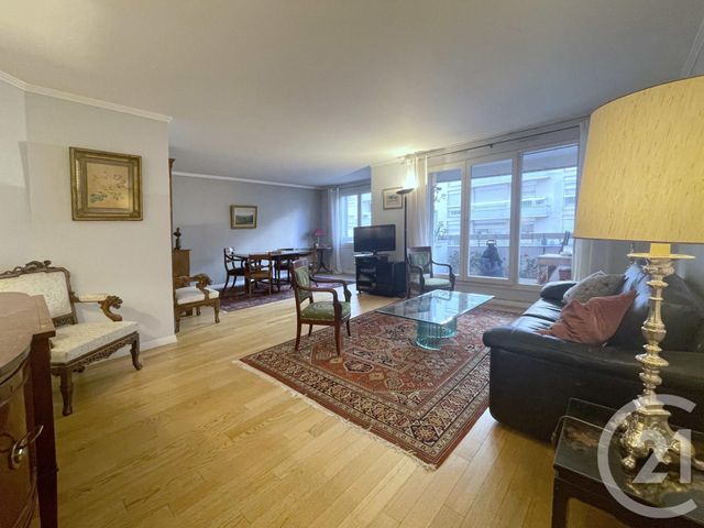 Appartement F4 à vendre - 4 pièces - 90,90 m2 - Courbevoie - 92 - ILE-DE-FRANCE